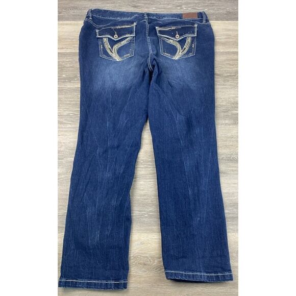 Ariya Jeans Women’s Size 20 Jeans Embroidered Flap Pocket Embellished 40x31 - Picture 2 of 11